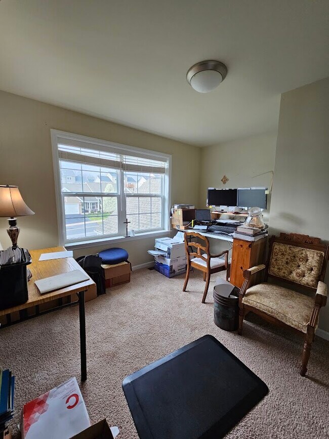 Building Photo - 213 Jonathan Ln