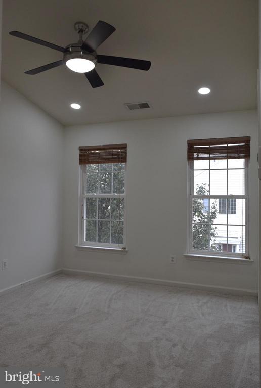 Building Photo - 22578 Scattersville Gap Terrace