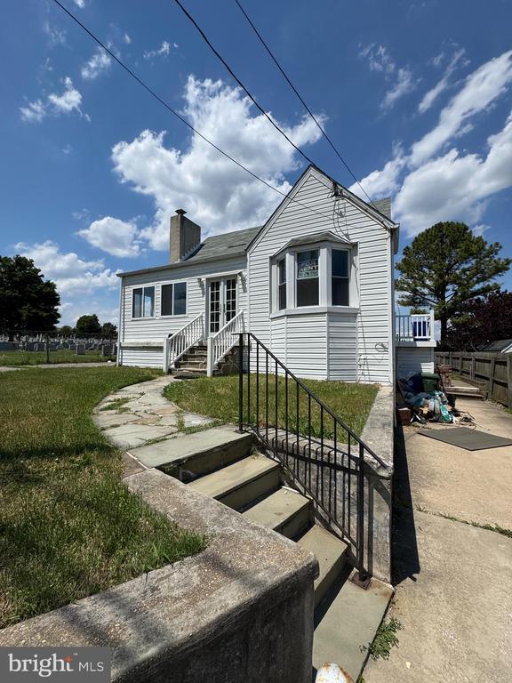 Building Photo - 6600 Marne Ave
