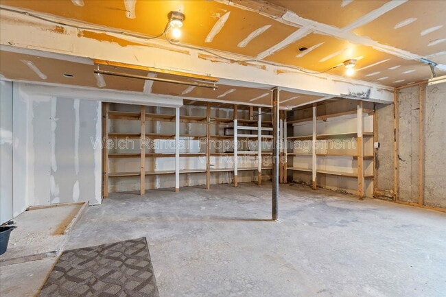 Building Photo - 3757 W Clermont Dr