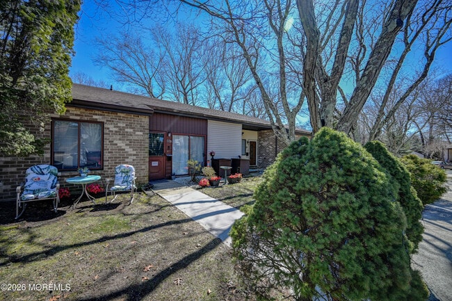 Building Photo - 88 Arrowood Rd