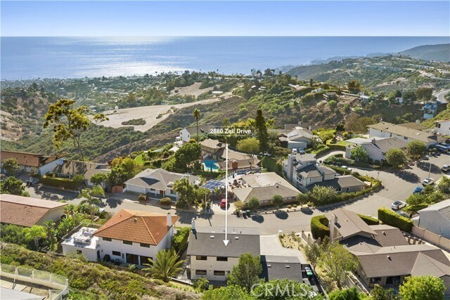 Building Photo - 2880 Zell Dr