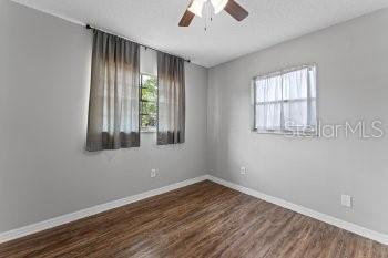 Building Photo - 450 Longwood Cir