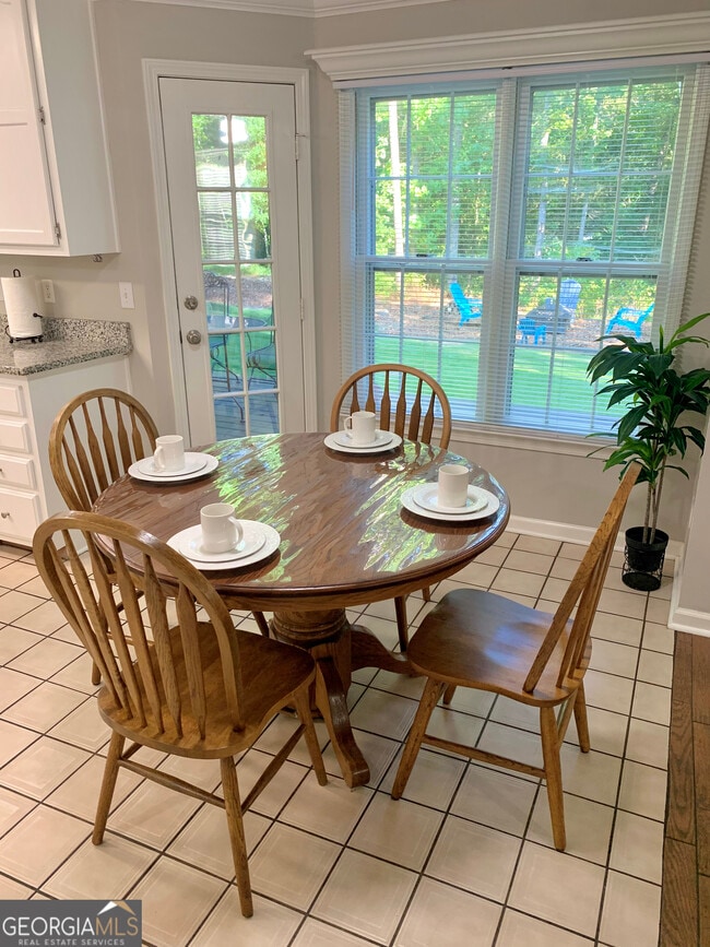 Building Photo - 345 Legacy Ln