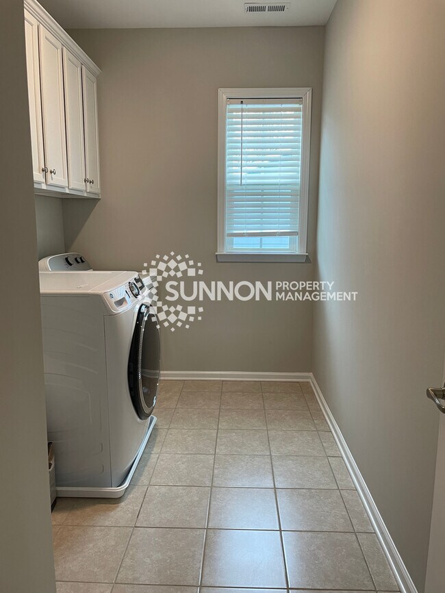 Building Photo - Stunning 4 BR 3 BA New Construction