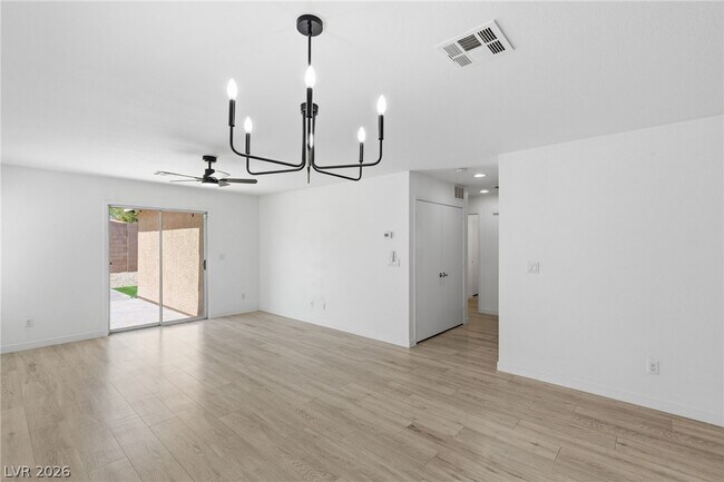 Building Photo - 3245 Aiken Way