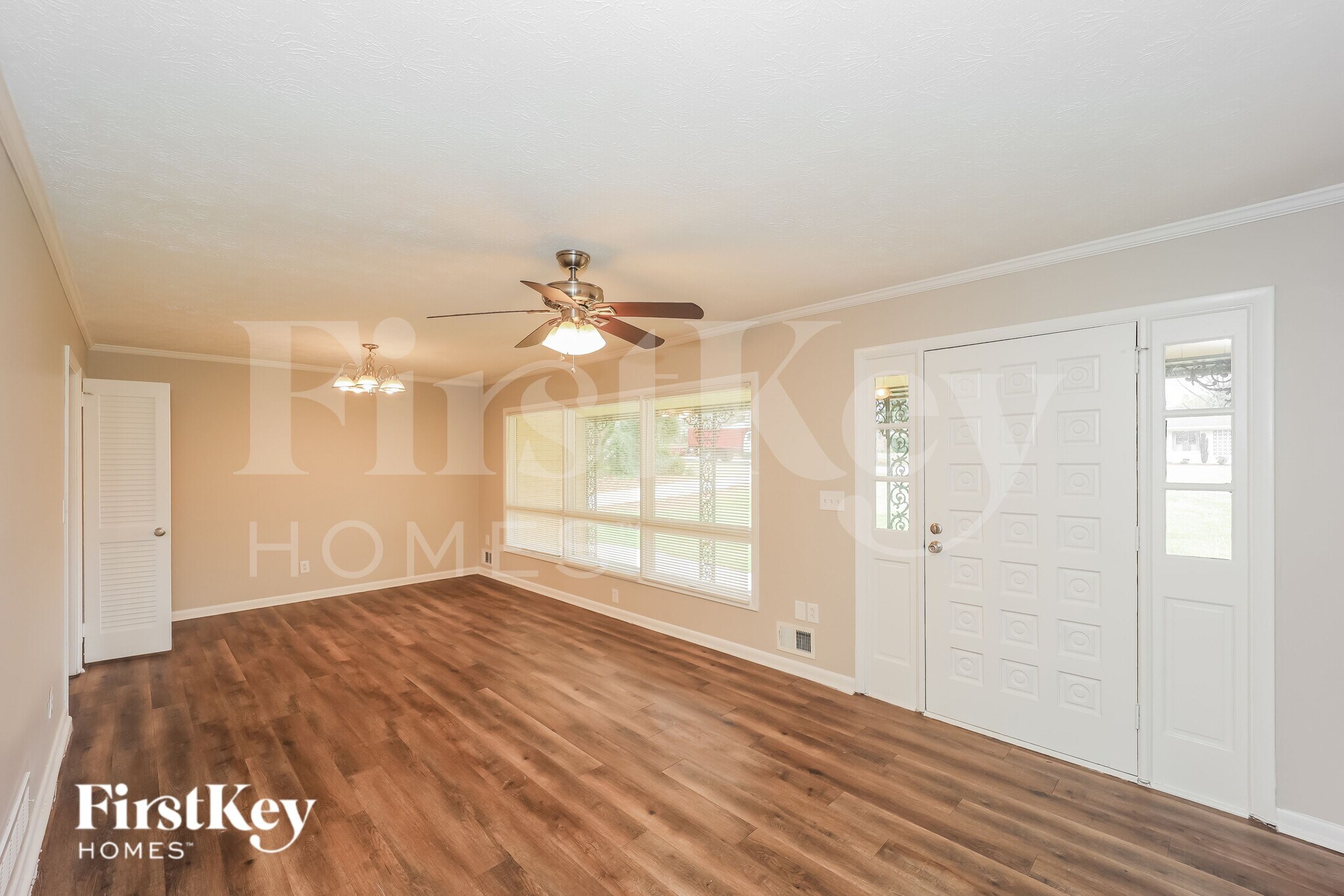 Building Photo - 347 Judy Dr