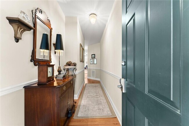 Building Photo - 2507 Terrace View NW