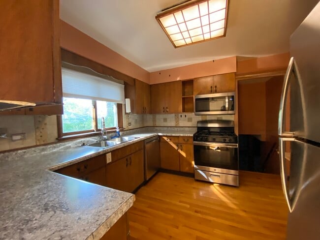 Building Photo - 639 Wellner Rd