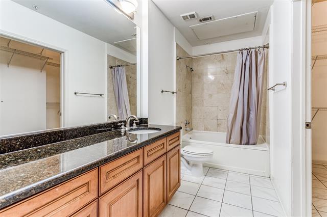 Building Photo - 3225 Turtle Creek Blvd Blvd