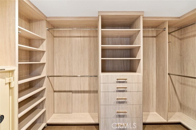 Building Photo - 518 Marigold Ave