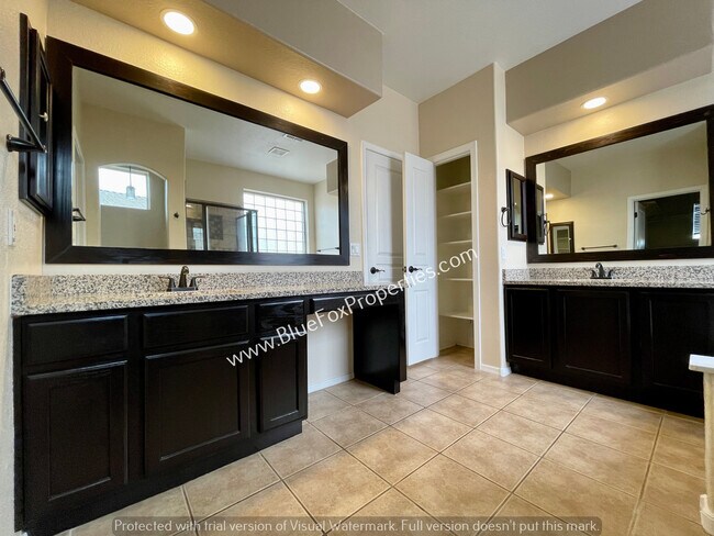 Building Photo - 9174 N Ceremony Pl