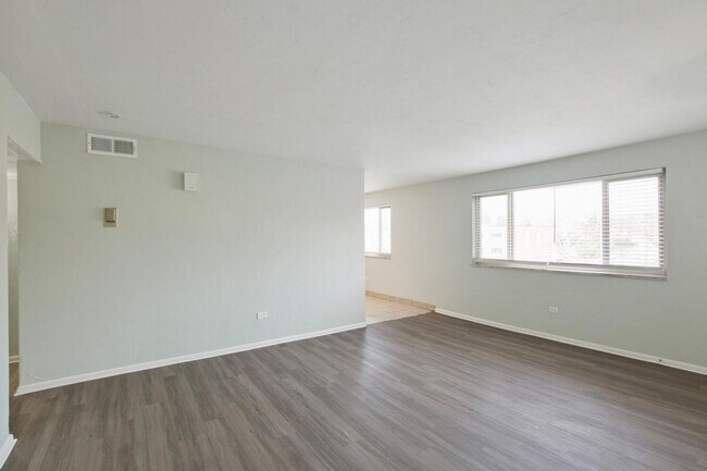 Building Photo - 1210 Pierce St