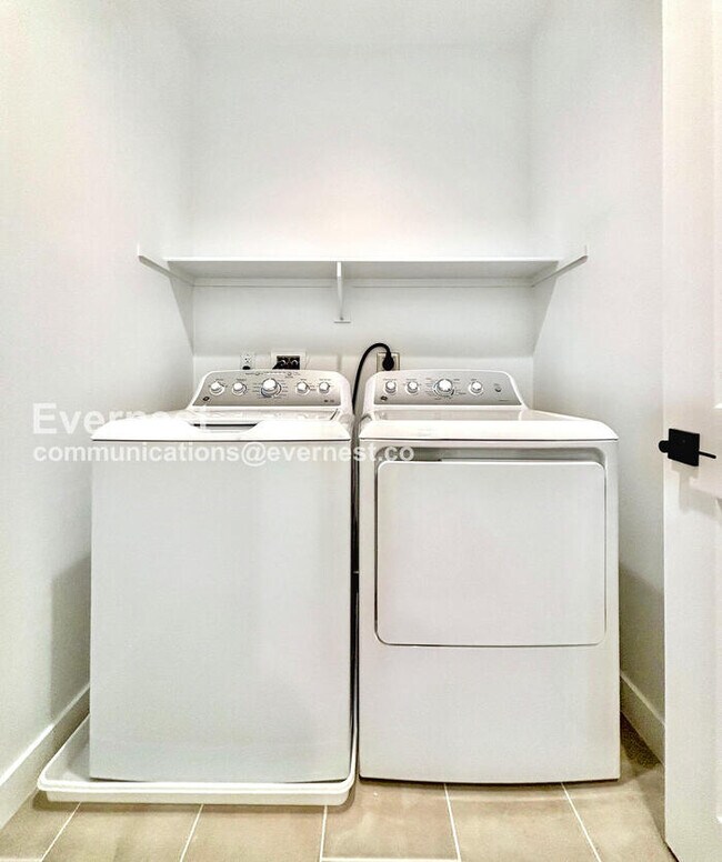 Building Photo - 29564 Monarch Rd