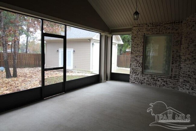 Building Photo - 8864 Spider Lily Way