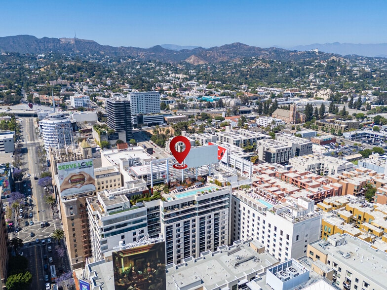 Building Photo - 6250 Hollywood Blvd