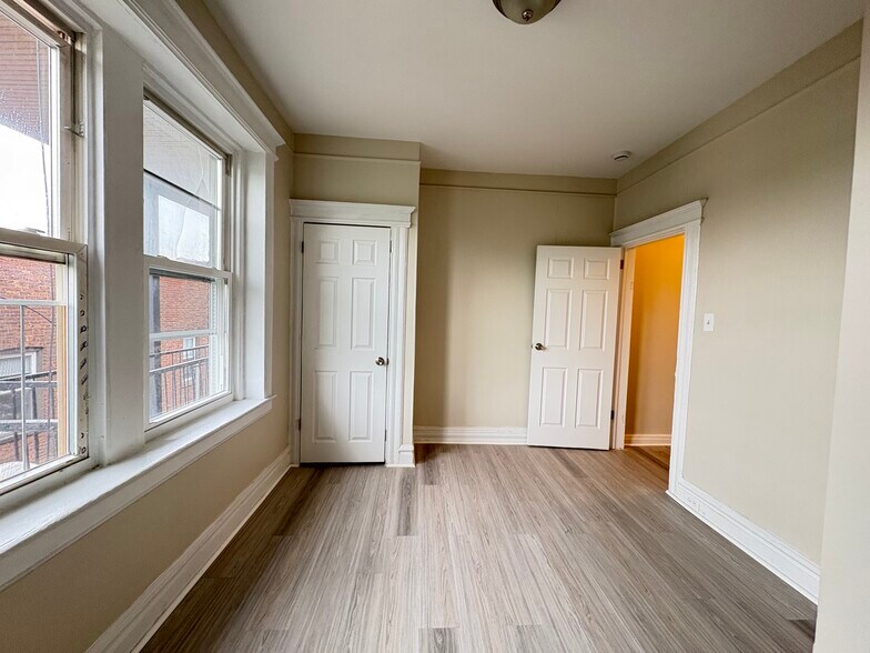 Unit 14 - 88 Pulaski St