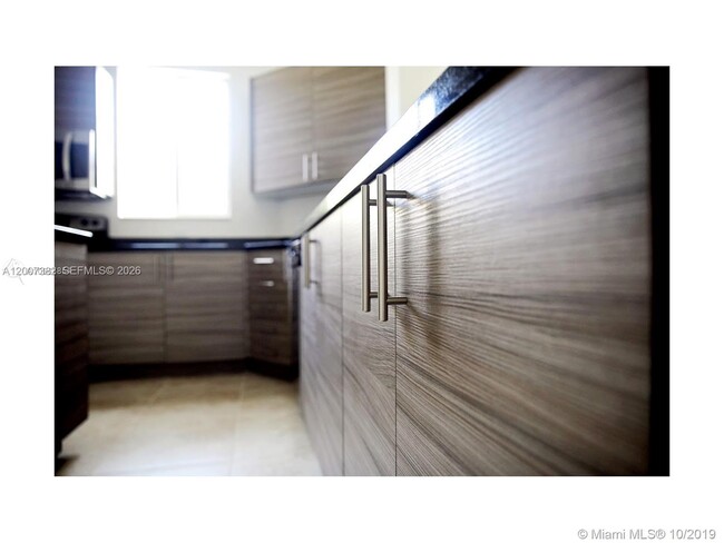 Building Photo - 2735 SW 81st Terrace