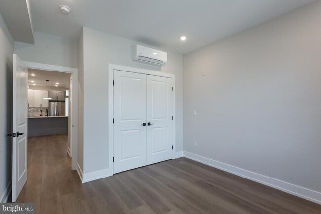 Building Photo - 3849 Fairmount Ave