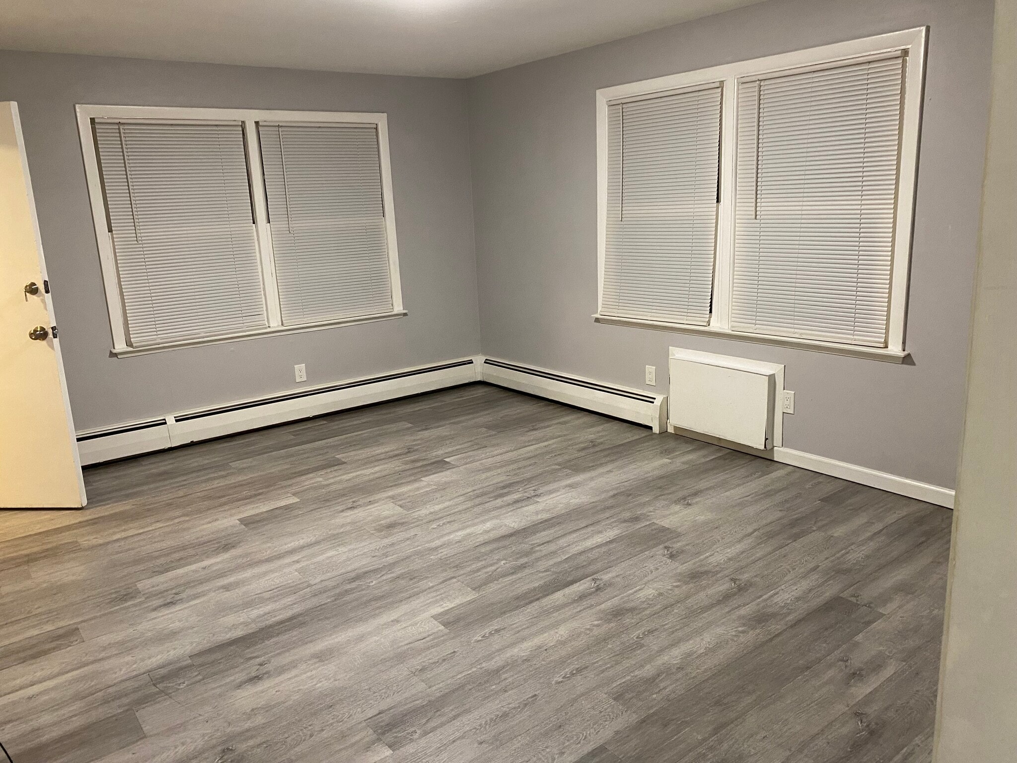 Building Photo - 74 Saltonstall Ave