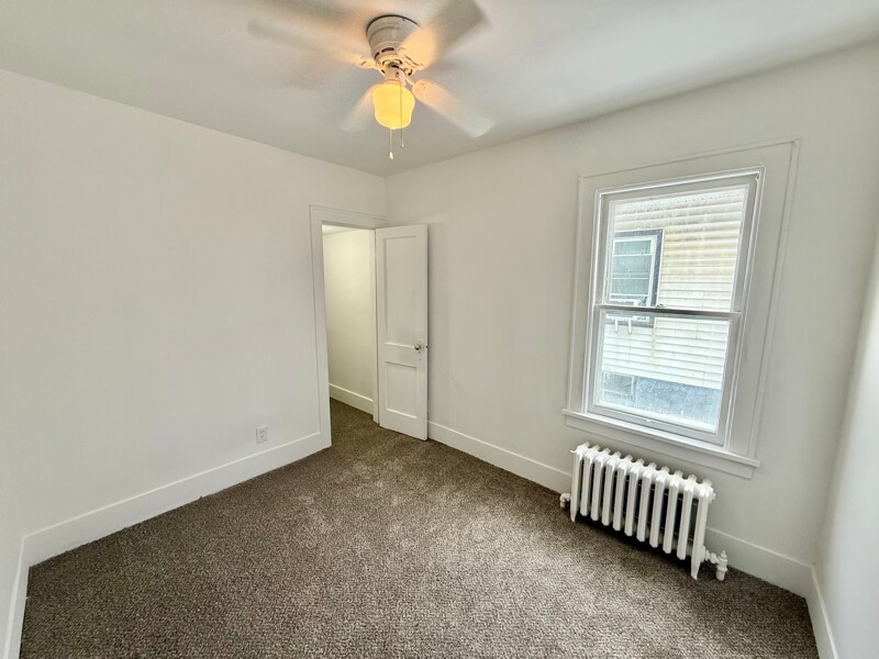 Building Photo - 736 N Pearl St