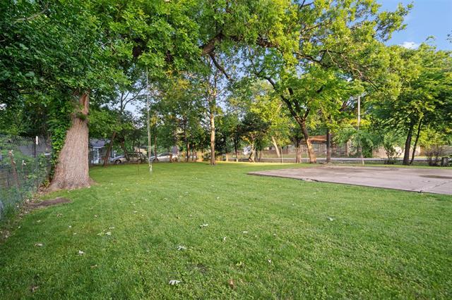 Building Photo - 920 N Virginia St