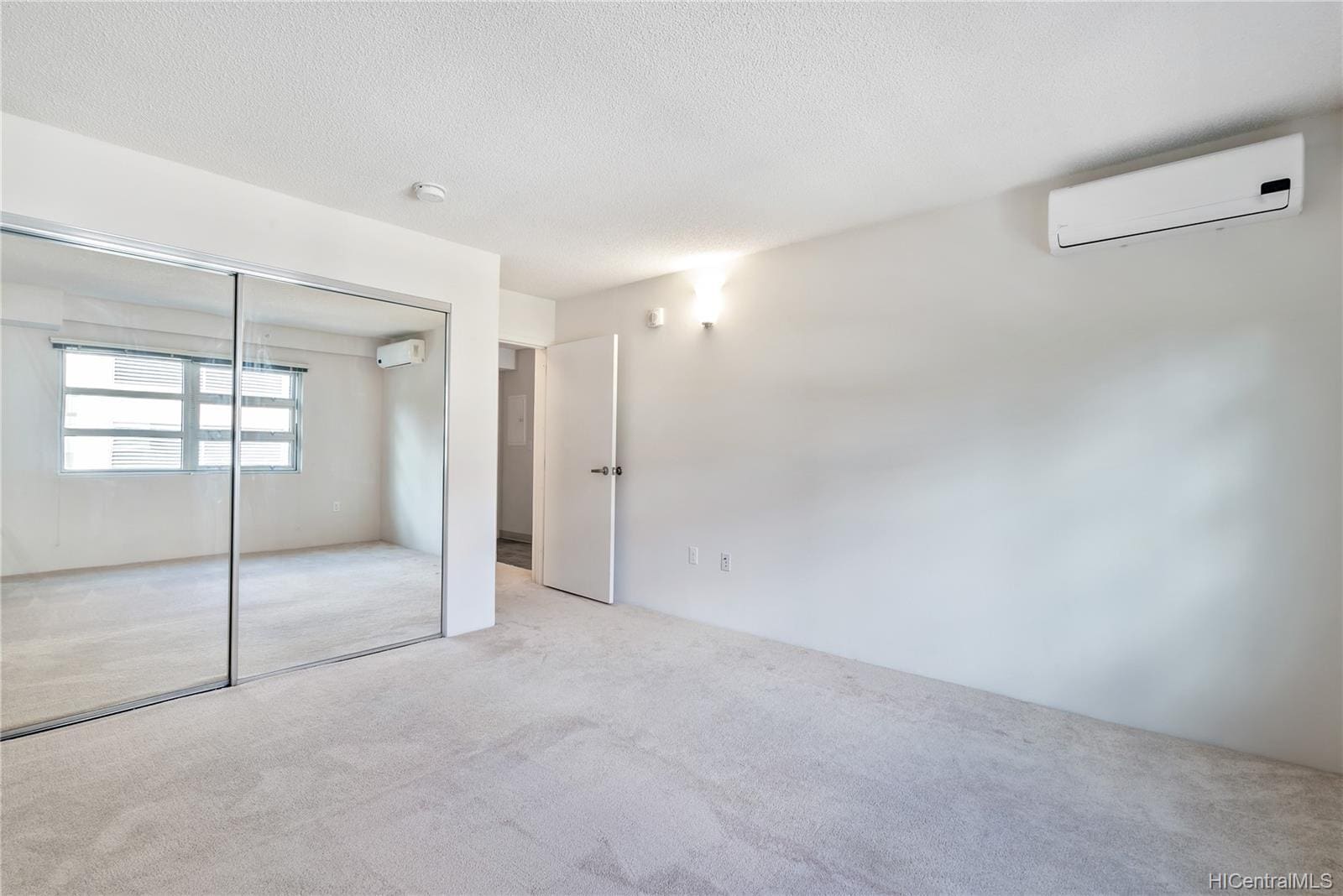 Specious Bedroom with AC - 801 South St