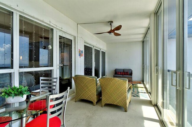 Building Photo - 111 N Pompano Beach Blvd