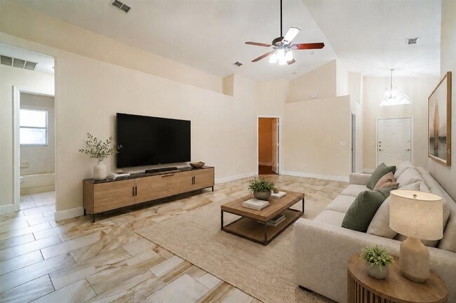 Building Photo - 13518 Briarmoor Ct