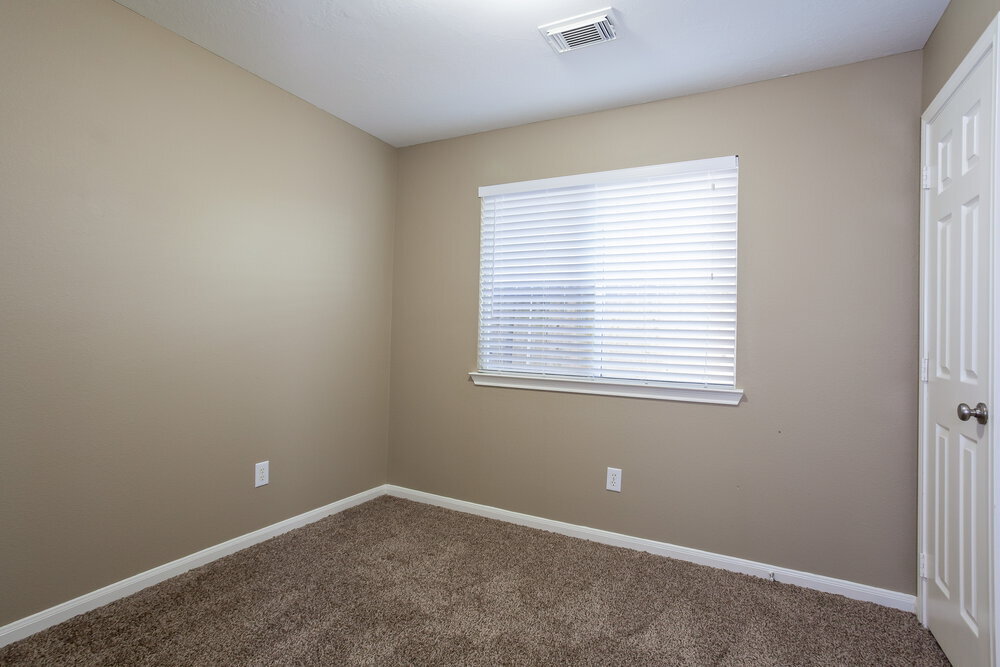 Building Photo - 13010 Maile Park Dr