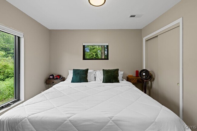 Building Photo - 7643 Mill Rd