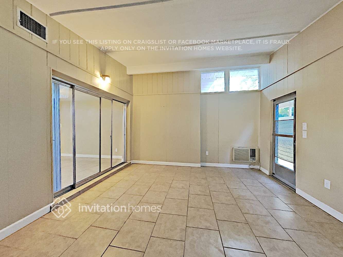 Building Photo - 3652 Prado Dr