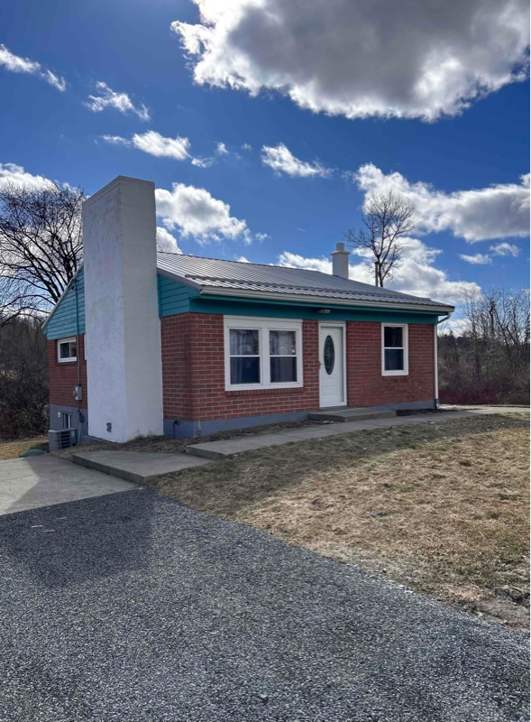 Building Photo - 3080 PA-328