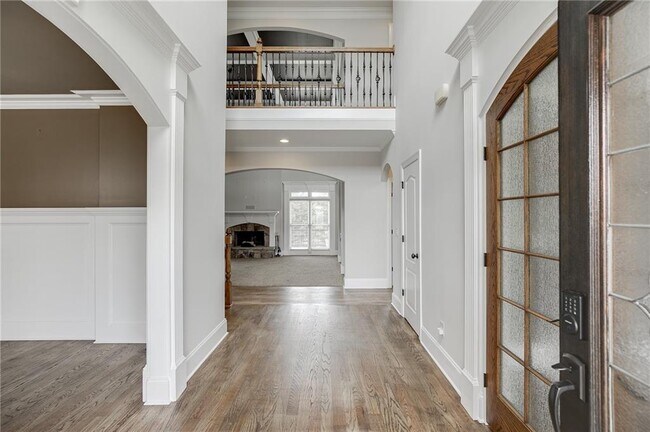 Building Photo - 4612 Grandview Pkwy