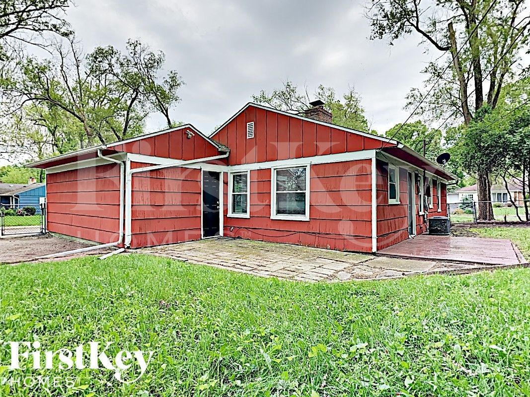 Building Photo - 344 Nassau St