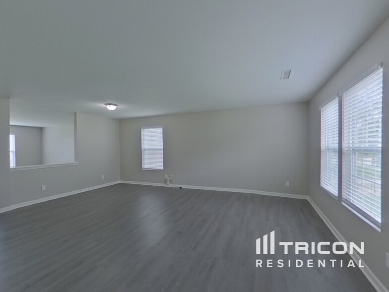 Building Photo - 4521 Palustris Ct