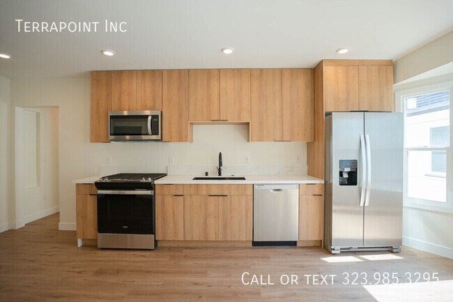 Building Photo - 1036 Westmoreland Ave