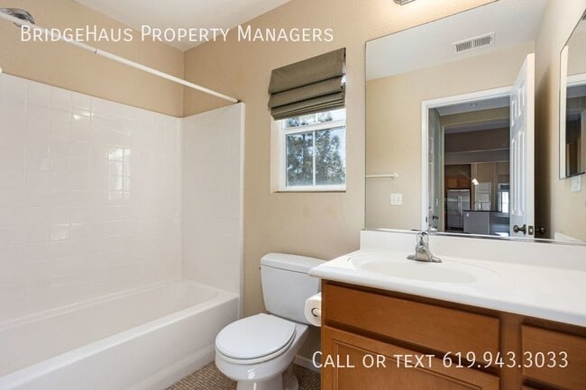 Building Photo - 1693 Avery Rd