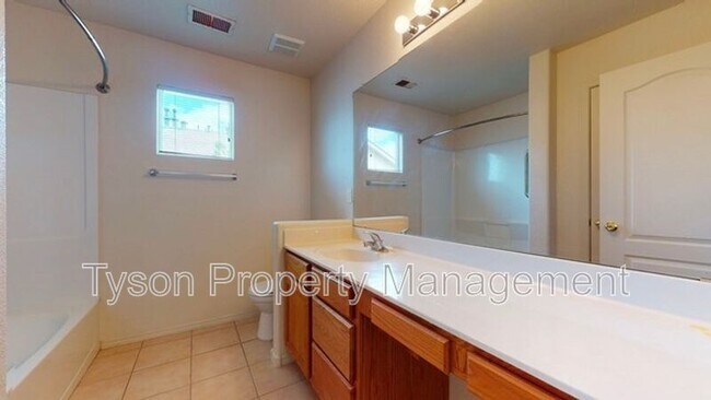 Building Photo - 3422 Stony Meadows Cir