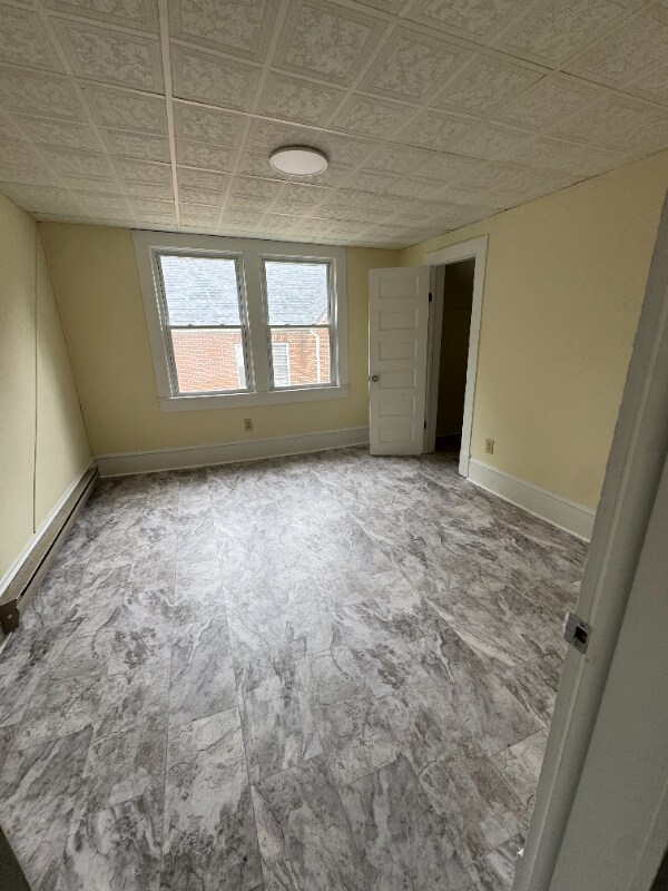 Building Photo - 509 10th St
