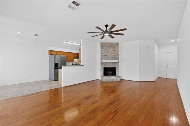 Building Photo - 721 Somerset Dr