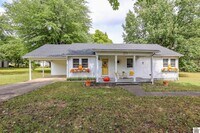 Building Photo - 271 3rd Ave SW