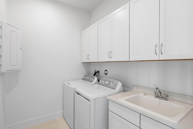 Building Photo - 9516 St Germain Dr