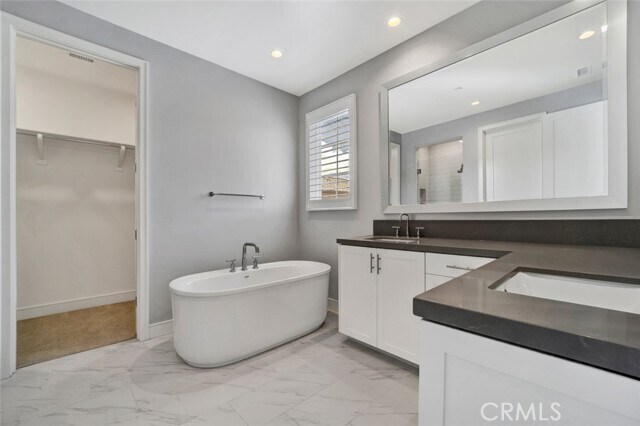 Building Photo - 129 Lomita