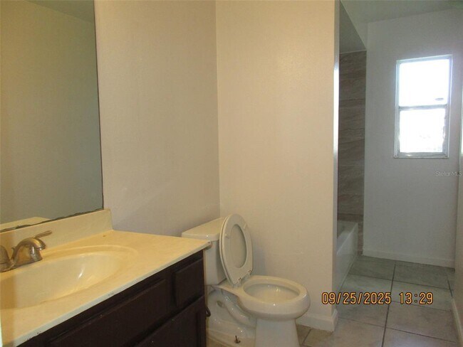 Building Photo - 978 Florida Pkwy