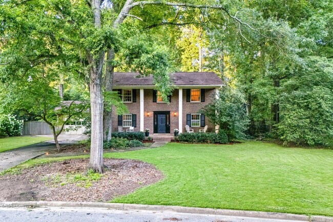 Primary Photo - 129 Carter St