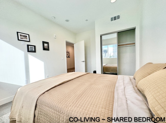 Building Photo - 1950 S Normandie Ave