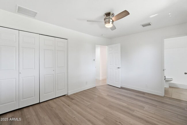 Building Photo - 7921 E Willetta St