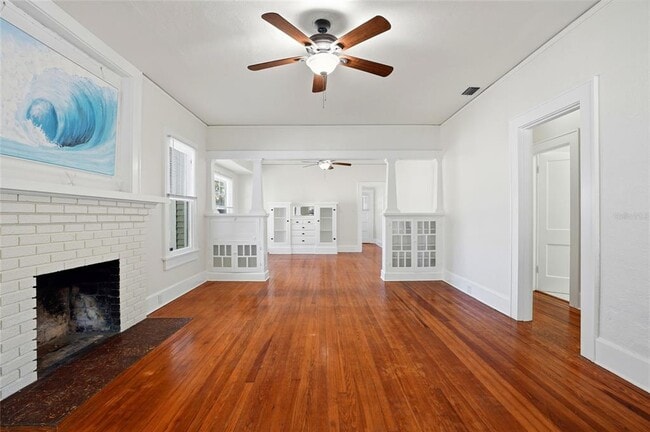 Building Photo - 725 8th St N