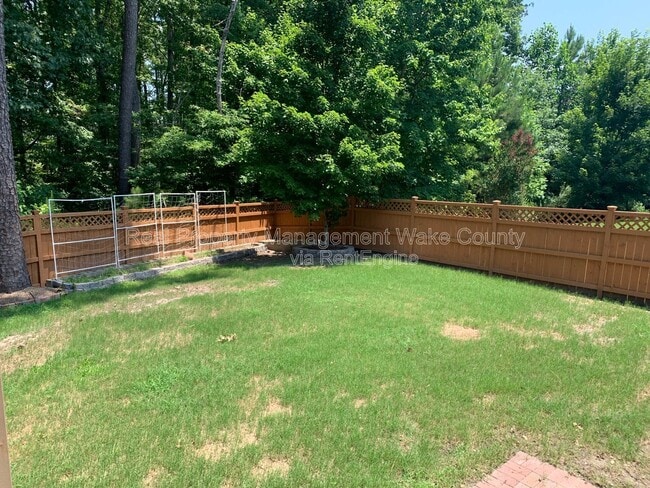 Building Photo - 308 Bay Willow Ct